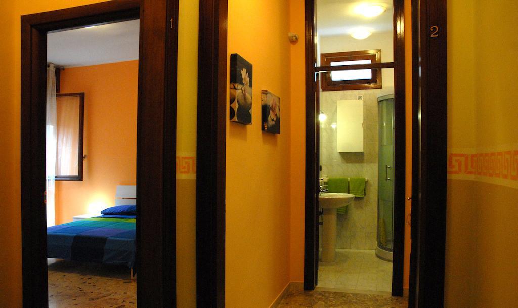 B&B Manzoni Lecce Zimmer foto